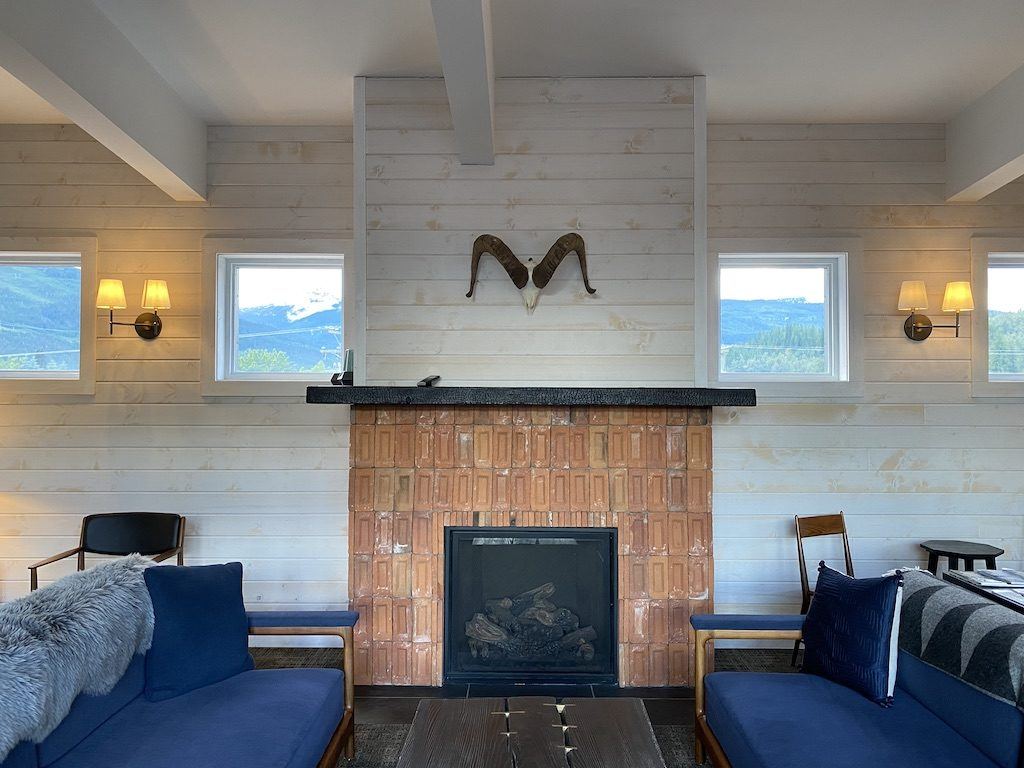 Luxury Hotel Revelstoke – Explorers Society Where to stay in Revelstoke – Explorers Society