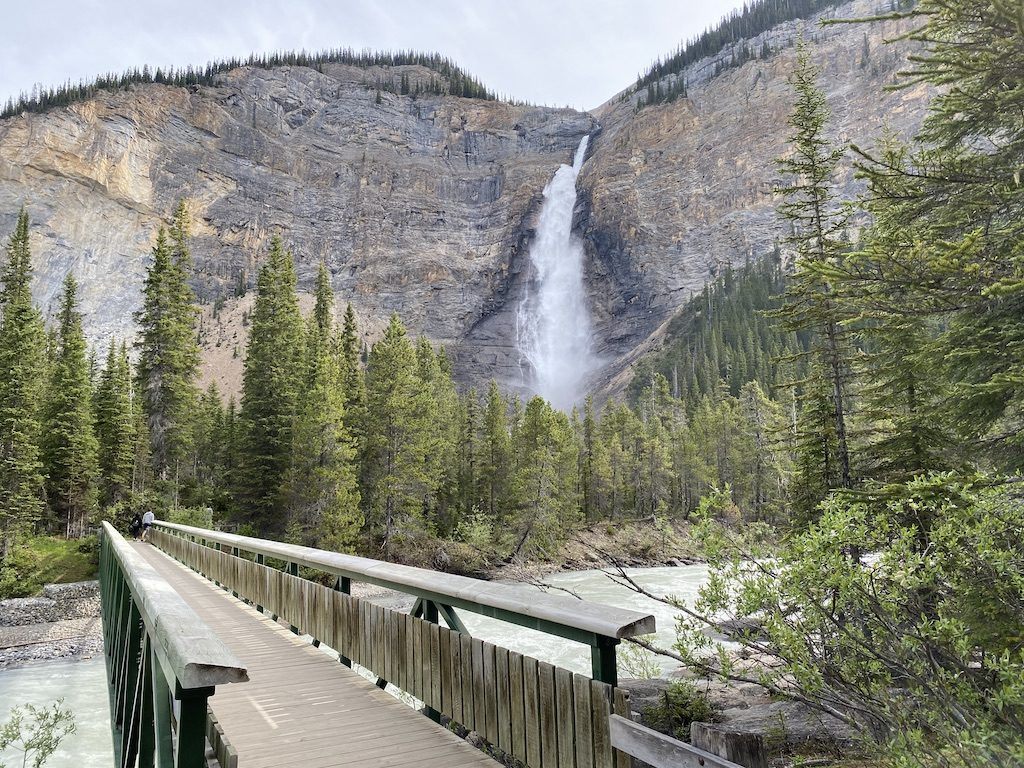Takakkaw Falls – Yoho National Park Takakkaw Falls – Yoho National Park